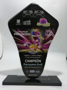 Trofeos en Acrilico y Cristal Bogota